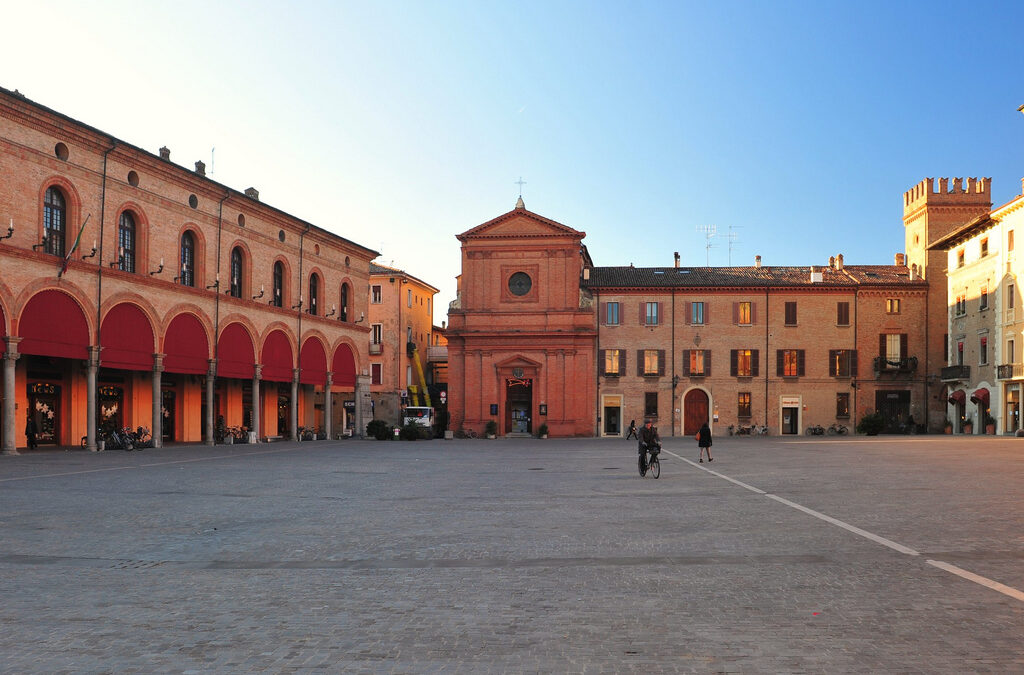 Vaccini, OPEN DAY:Camper in PIAZZA MATTEOTTI