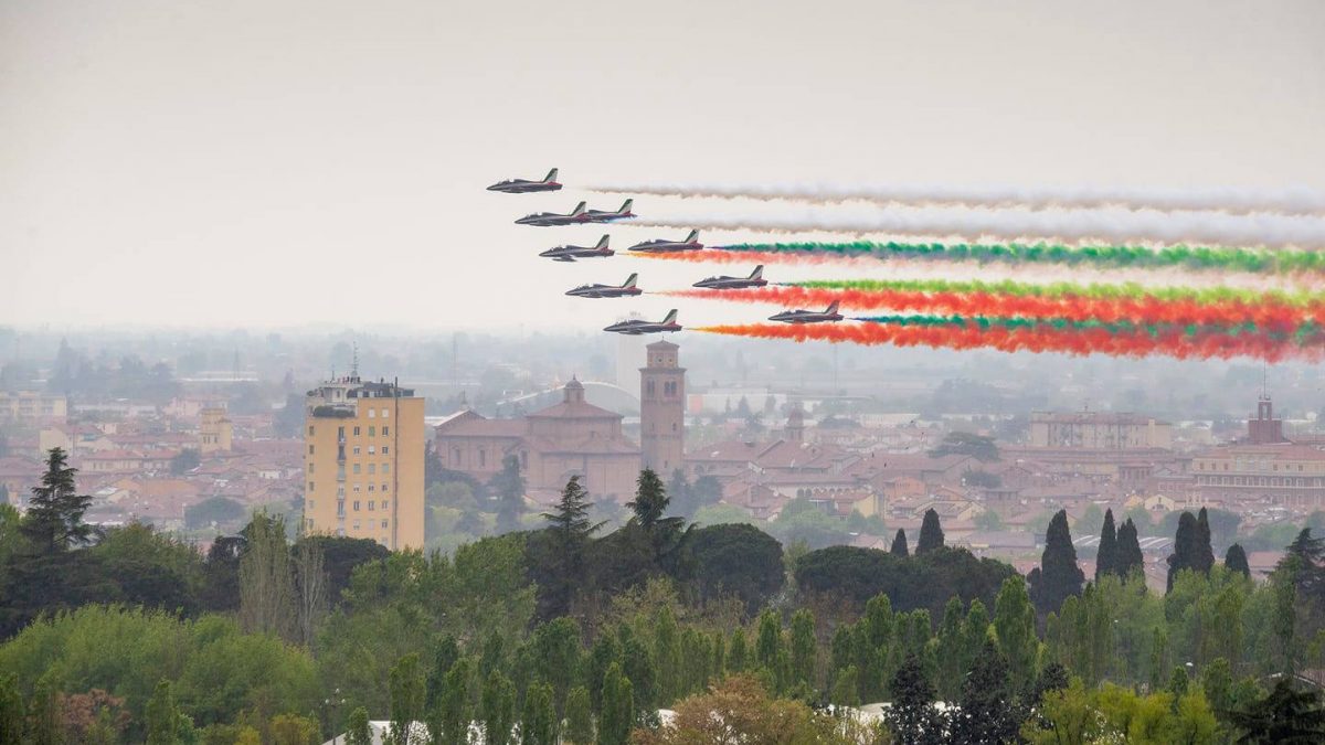 FORMULA 1, IN AUTODROMO TORNANO LE FRECCE TRICOLORI