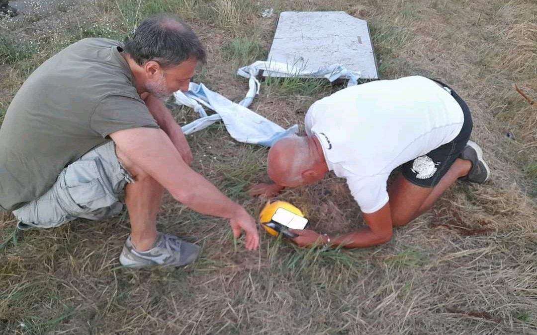 MASSA: GATTO INCASTRATO IN UN TUBO,SALVATO DOPO 4 ORE DI TENSIONE