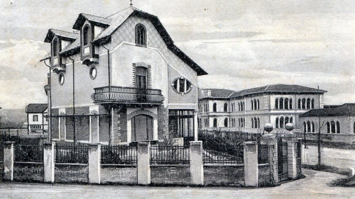 VILLINO TESCOLA, “LA CASA DELLE FIABE”