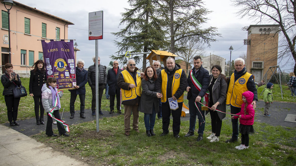 INAUGURATO IL PARCO GIOCHI A SPAZZATE SASSATELLI