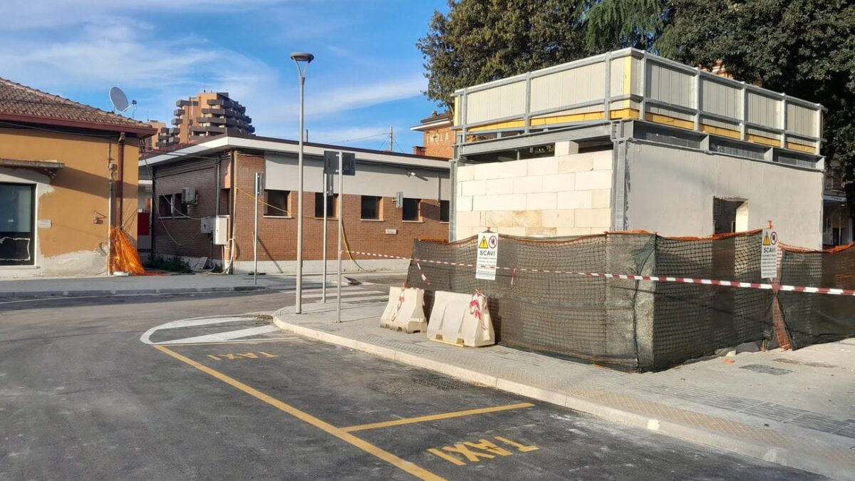 Piazzale Marabini, la riqualificazione “TAXI troppo poco in vista”