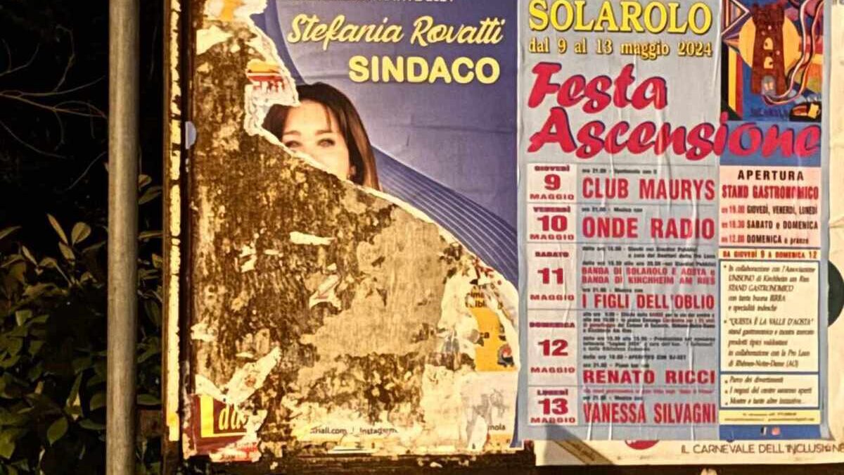 Casalfiumanese, strappati alcuni manifesti della Rovatti, FI: “Atto ignobile”