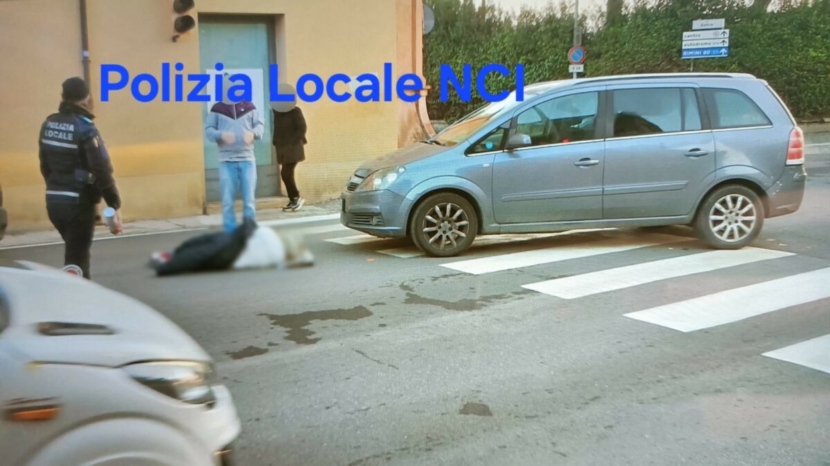 Investimento sulle strisce in viale De Amicis, 69enne in Ospedale