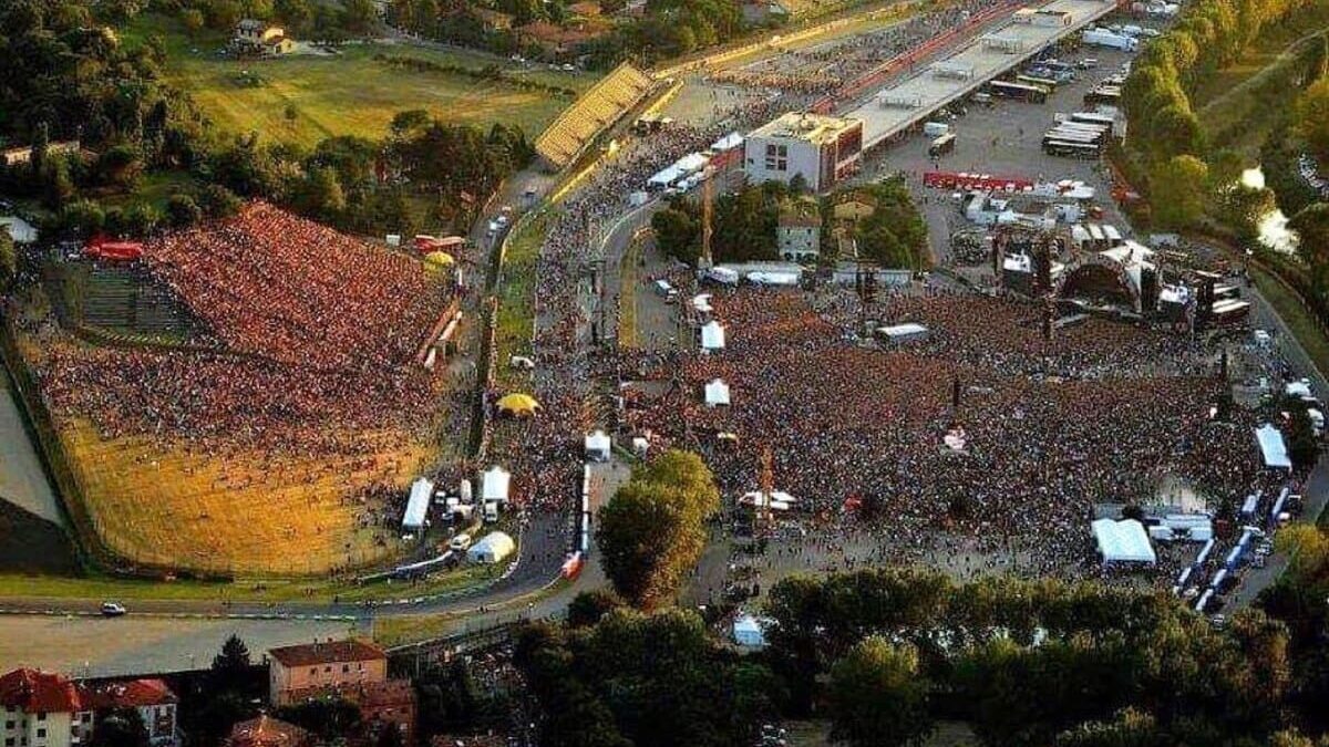 Concerto AC/DC, attese oltre 70 mila persone: l’AUSL di Imola potenzia mezzi e personale di soccorso